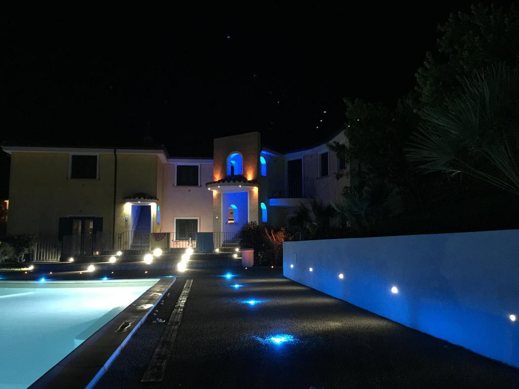 R&Z Getaway Apartment Santa Maria Coghinas Bagian luar foto