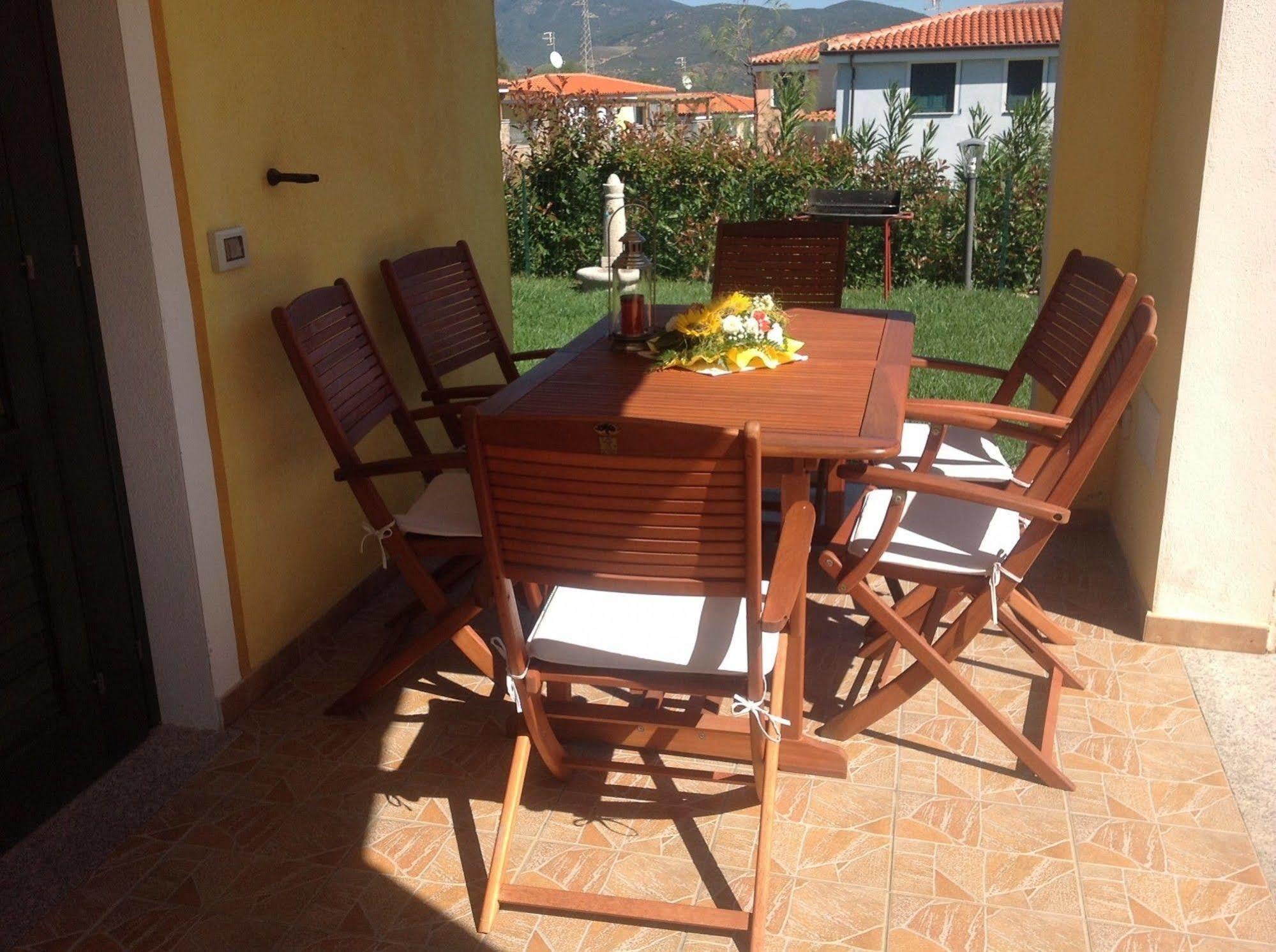 R&Z Getaway Apartment Santa Maria Coghinas Bagian luar foto