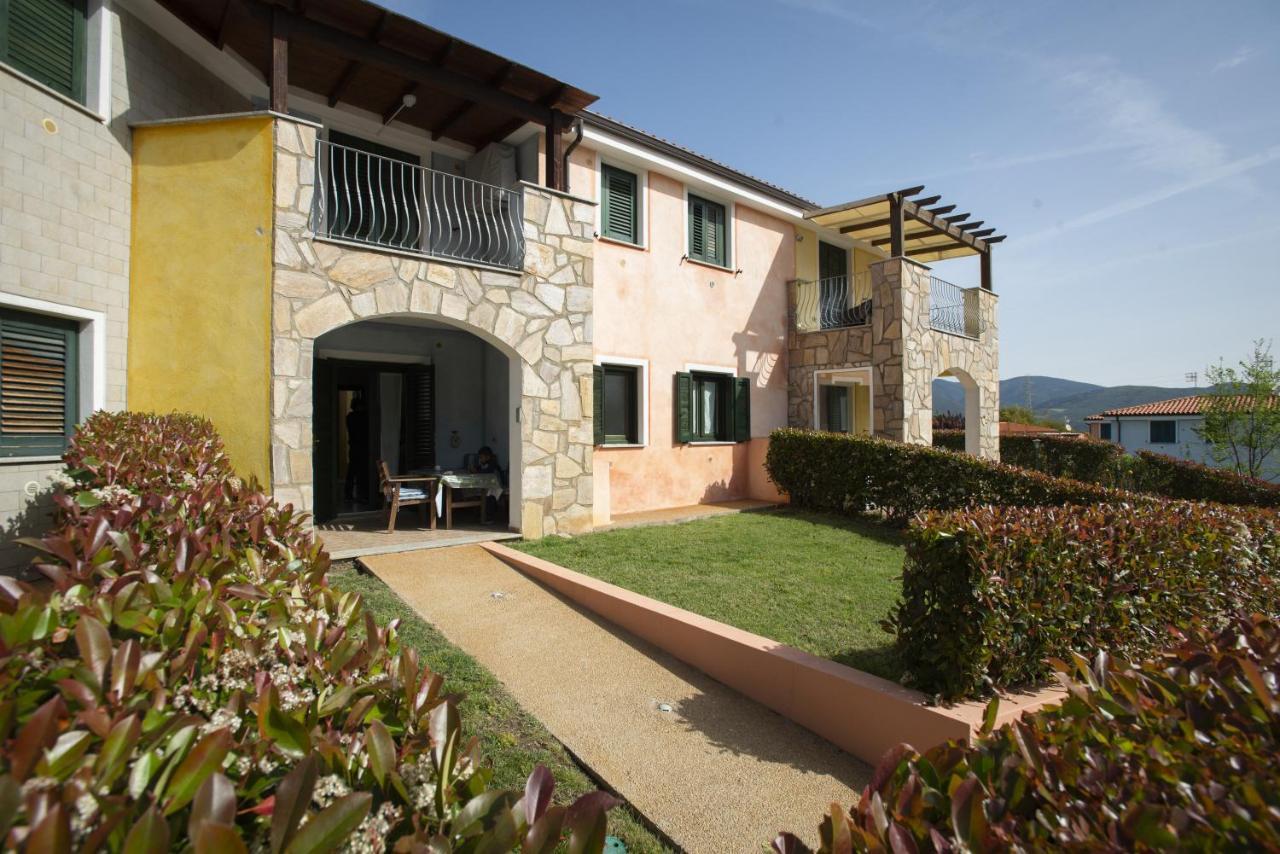 R&Z Getaway Apartment Santa Maria Coghinas Bagian luar foto