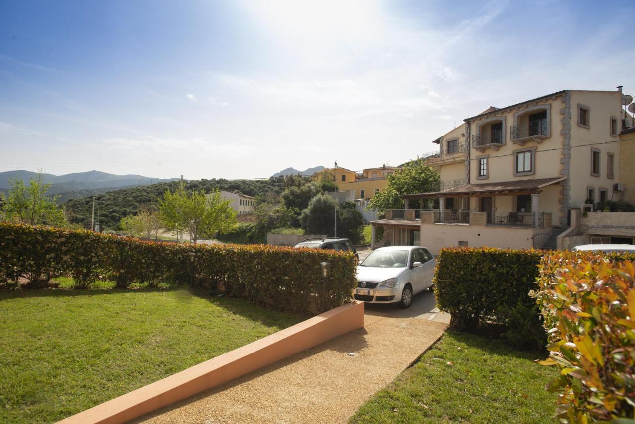 R&Z Getaway Apartment Santa Maria Coghinas Bagian luar foto